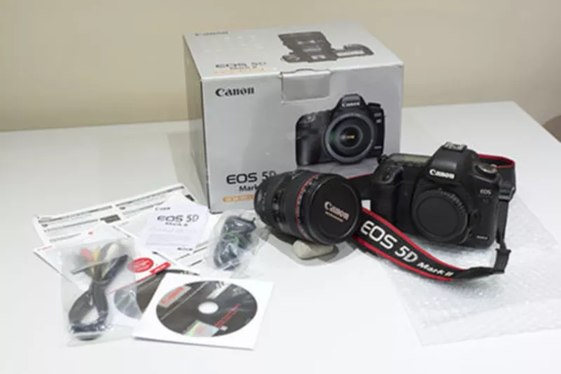 Canon EOS 5D Mark III 22.3 MP Digital SLR Camera 