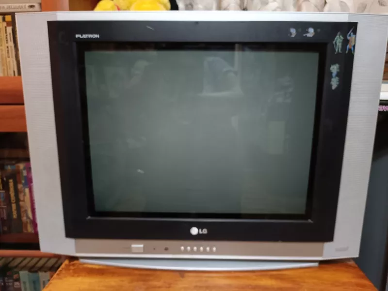 Продам телевизоры разных марок LG,  Fillips и JVS (диагонали 51-60 см). 2